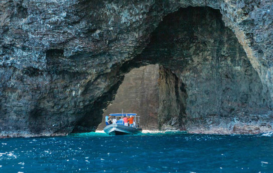 Kauai Activity - Premium Afternoon Na Pali Adventure & Snorkel tour