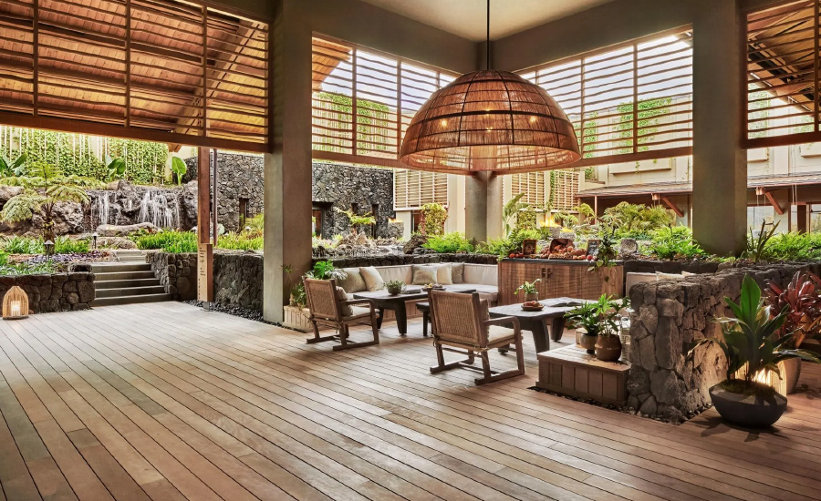 Review 1 Hotel Hanalei Bay