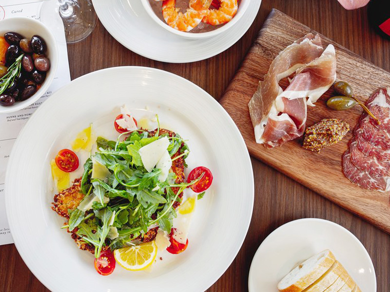 Princeville Dining